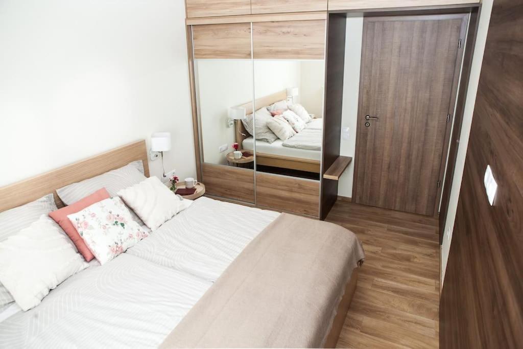 Liszt Apartman Győr Eksteriør bilde